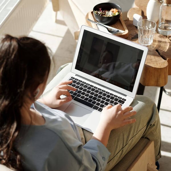laptop-kvinna